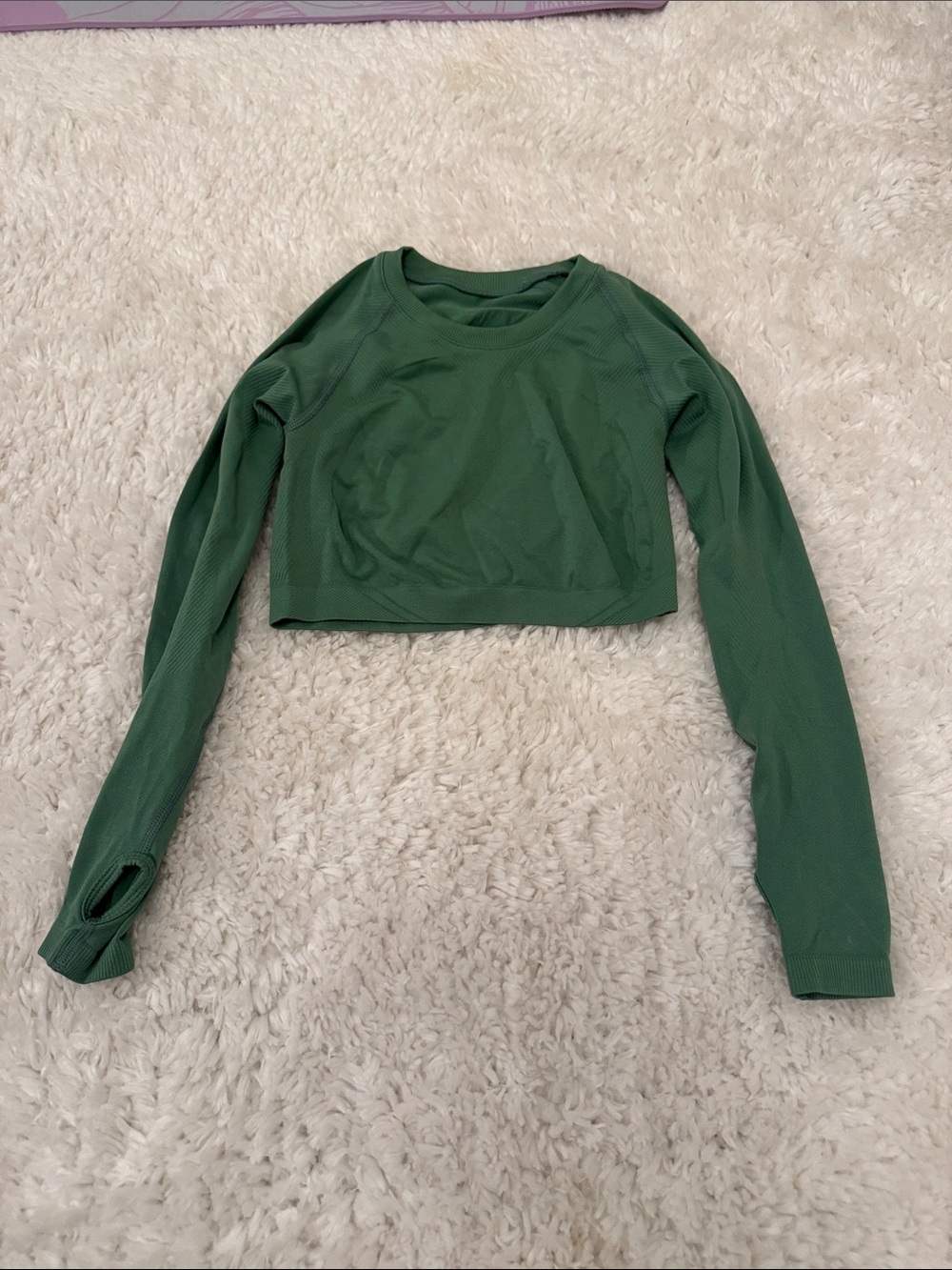 Alphalete amplify Long-Sleeve Cropped Top